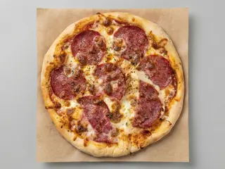 Pizza Salami Pequena