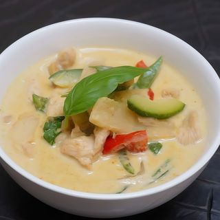 Gaeng Kiewhwahn Gaia