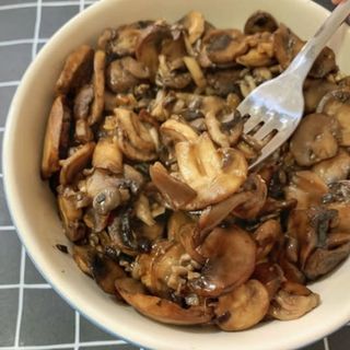 C25 Teppanyaki de Cogumelos