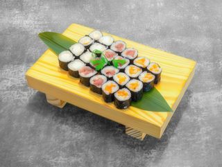A13 Maki Misto
