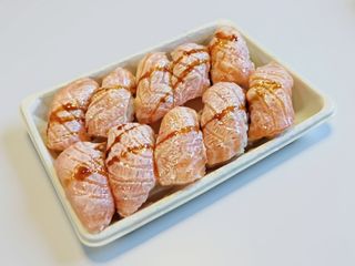 A5 Nigiri de Salmão Braseado