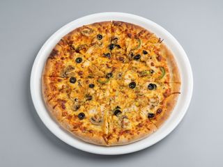 Chicken mushroom pizza