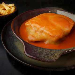 Francesinha Normal no Pão