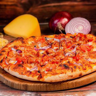 Pizza de Kebab+bebida