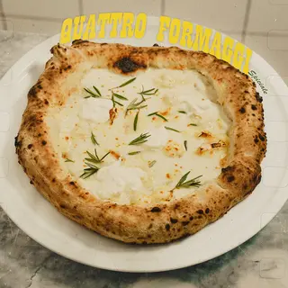Quattro formaggi spiciale