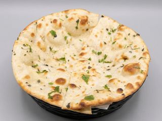 Naan com Alho