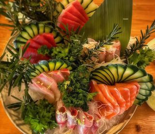 Sashimi Mix 15