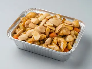 78.Frango Frito com Amêndoas