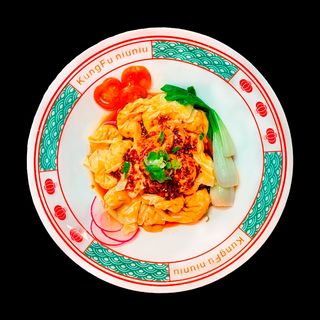 40. Yun tun no óleo vermelho