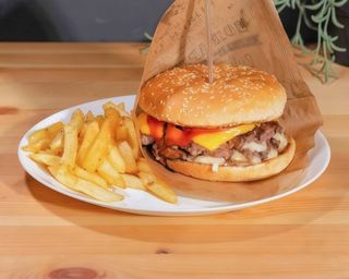 Hambúrguer Duplex 3 Queijos