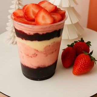 Moranguinho no pote grande