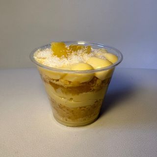 BOLO NO POTE ABACAXI COM COCO