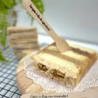 FATIA DOCE DE LEITE COM PRALINÉ
