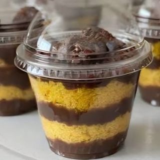 BOLO NO POTE CENOURA COM CHOCOLATE