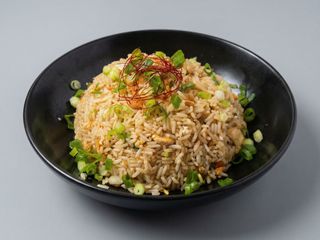 arroz frito com frango