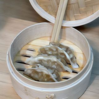 GY4-Gyozes de carne porco 6 pcs 