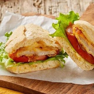 Pão Baguete com Panado de Frango