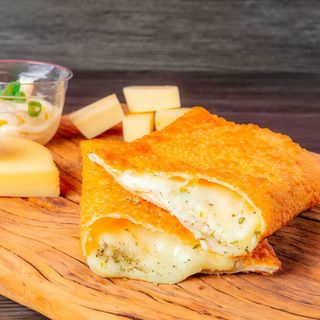 Pastel Queijo