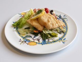 Filetes de Pescada com Salada Russa (3 Pessoas)
