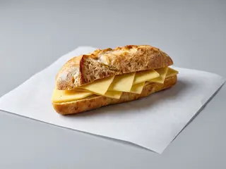 Sandes de Chapata com Queijo