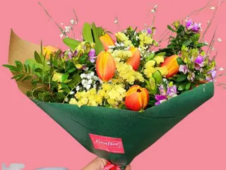 BOUQUET 7 TULIPAS