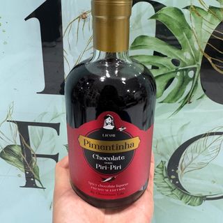 Licor chocolate com piri piri