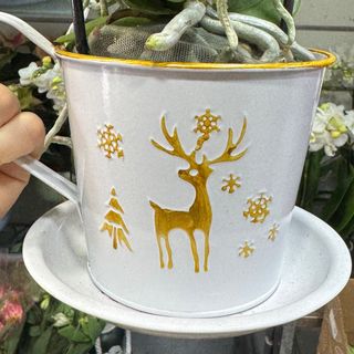 Vaso de latão branco com detalhes Natal 