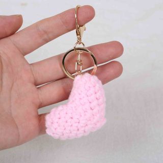 Porta chaves coração rosa de crochet