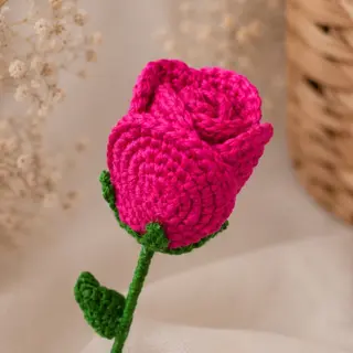 Rosa fúcsia crochet