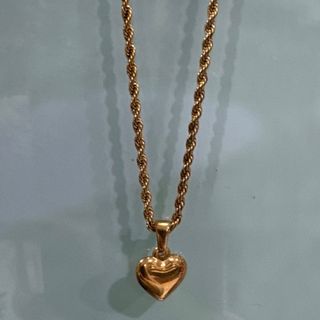 Colar cordão com coração 