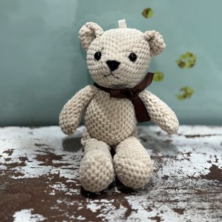 Peluche pequeno creme