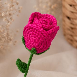 Rosa fúcsia em crochet