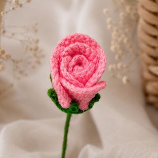 Rosa rosa bebé em crochet