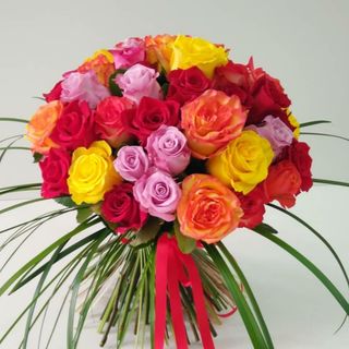 Ramo com rosas  tamanho grande