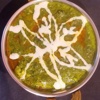 63. Chicken Saag