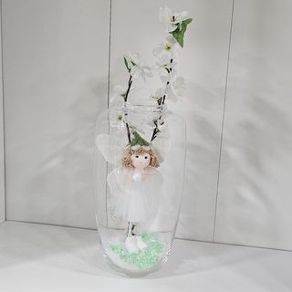 Jarra de vidro com fadinha