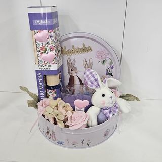 Latinha coelhos para a Madrinha