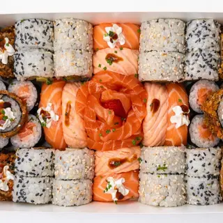 Combinado 15- Salmon Special Half-Century (50 Peças)