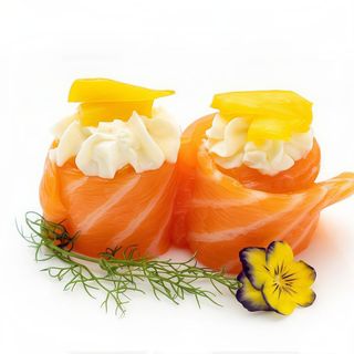 Gunkan com philadalphila e mango top 6 pcs