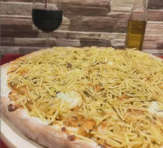Pizza de Strogonoff com Camarão