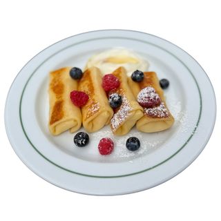 Crepes com queijo cottage