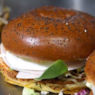 Bagel de Fiambre de Peru e Mozzarella