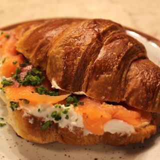Salmão Fumado e Queijo Creme