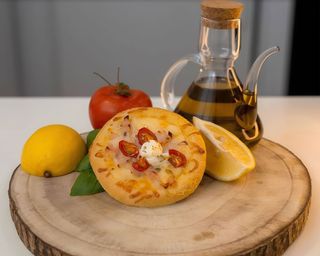 Esfiha de Peito de Peru