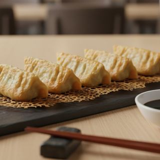 Gyozas/Dumplings- 5 Unidade- Buy1 Get1 FREE