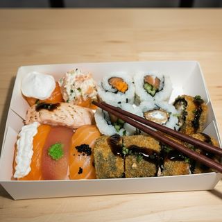 Partner Surprise Box (15 Pieces)