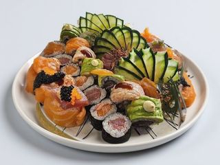 Combinado 16- King Salmon Box (100 Peças)