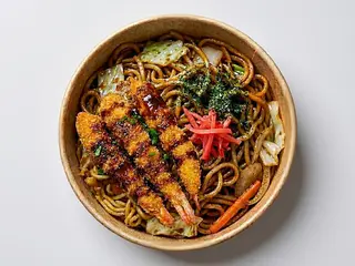 Yakisoba Camarao Panado