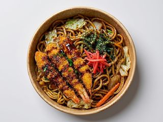 Yakisoba Camarao Panado