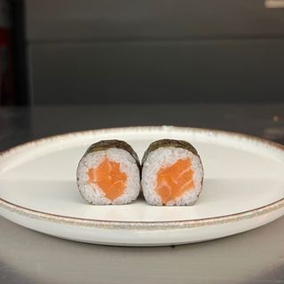 10) hossomaki salmão (4 pçs)